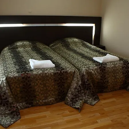 Zoti Hotel 3*